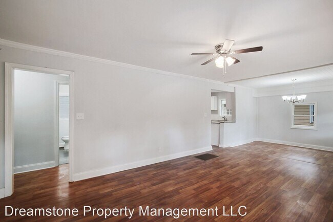 Building Photo - 3 br, 2 bath House - 2129 Burroughs Avenue SE