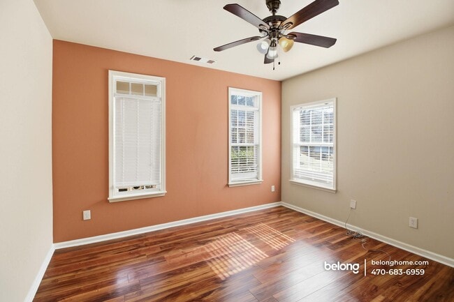 Foto del edificio - 505 Anglewood Trace