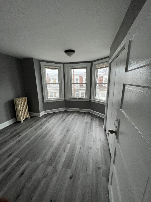 Foto del edificio - 6322 Regent St