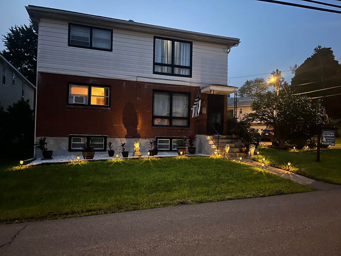 70 Russell Rd Unit 2, Albany, NY 12203 Apartments in Albany, NY