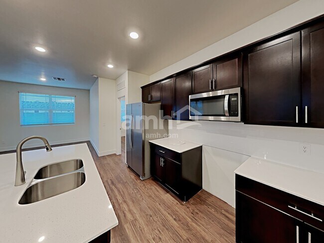 Foto del edificio - 21606 S 231st St