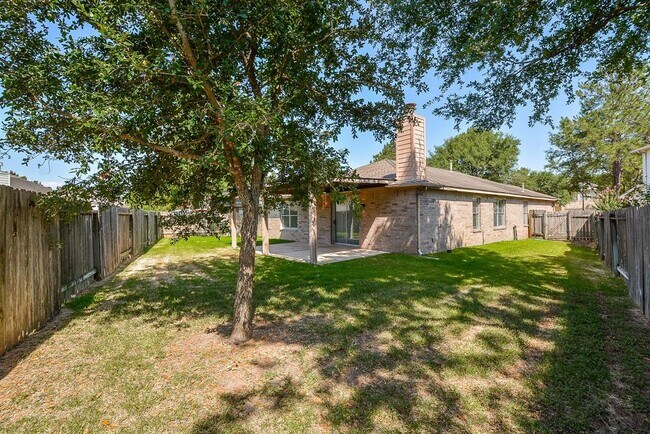 Building Photo - 17231 S Summit Canyon Dr