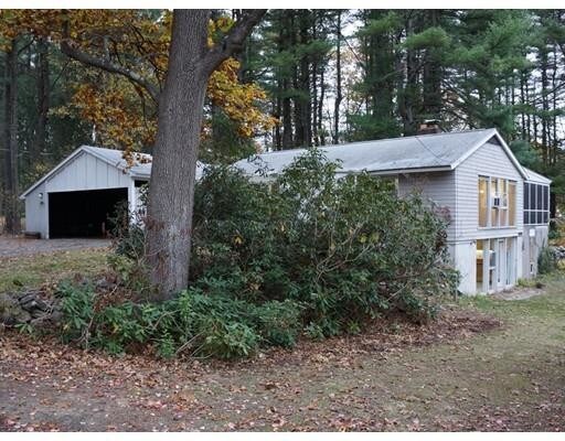 Building Photo - 114 Holden Wood Rd