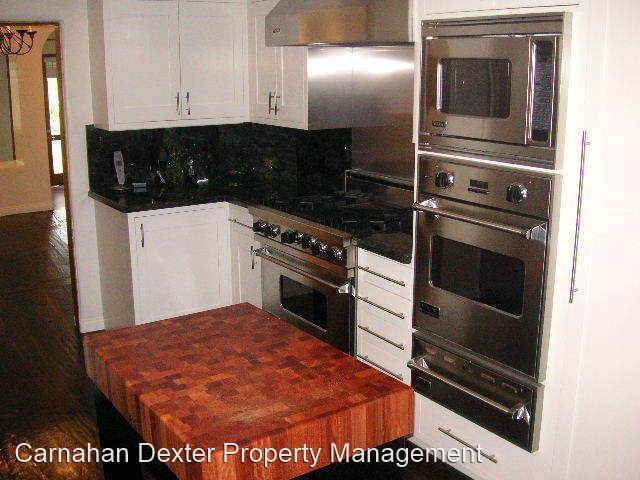Building Photo - 2 br, 2 bath House - 15500 Sunset Blvd. #104