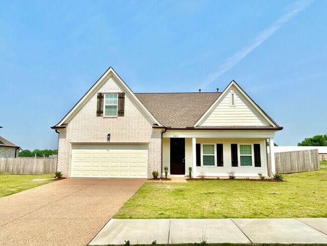 Foto del edificio - Now Leasing a 4-Bedroom 2.5 Bath Home in M...