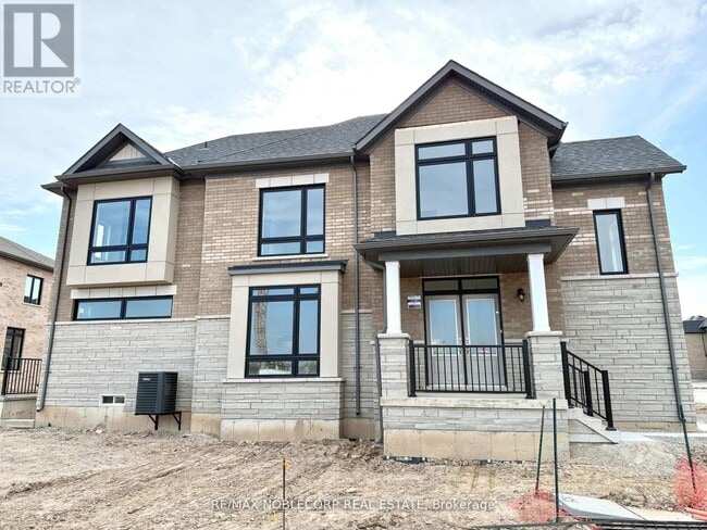 Building Photo - 45 Arnold Cir