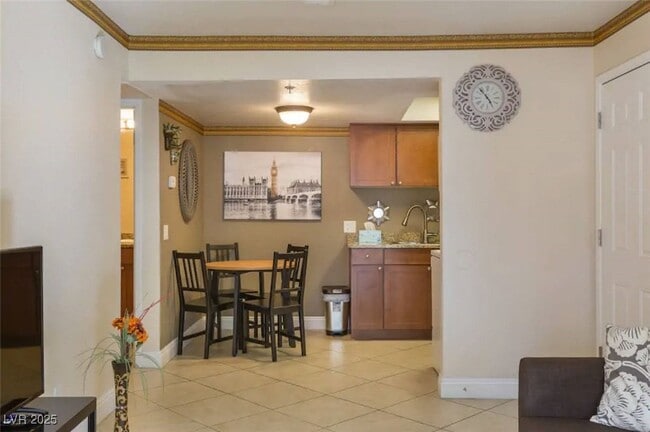 Building Photo - 4200 S Valley View Blvd