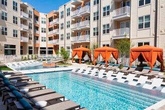 Building Photo - Isaac Apartments