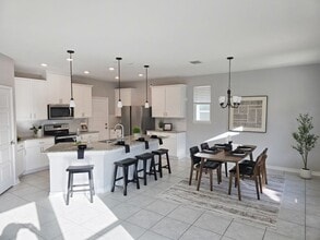 Building Photo - 631 Anthem Ln