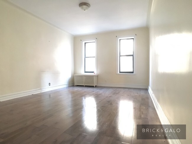 Building Photo - 789 St Marks Ave