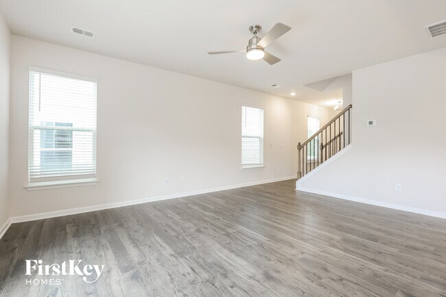 Foto del edificio - 717 Ridgemoor Trail
