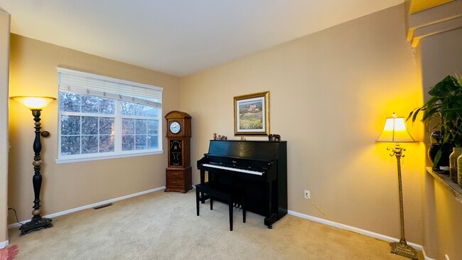 Foto del edificio - 7414 S Memphis St