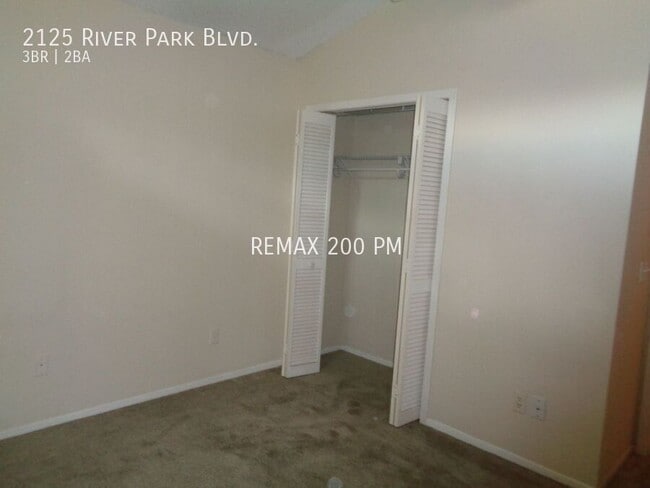 Building Photo - 2125 River Park Blvd