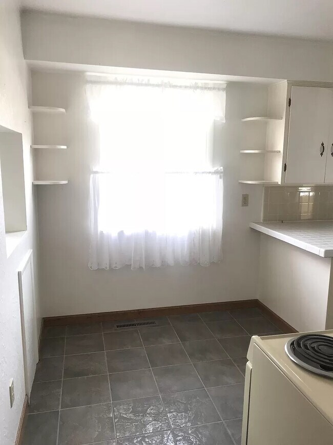 Foto del edificio - 2701 E 12th St