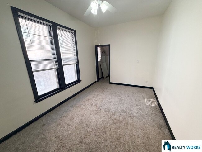 Building Photo - 1619-1623 D Street