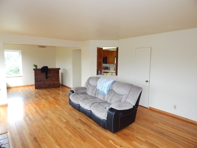 Building Photo - 2808 Juniper St