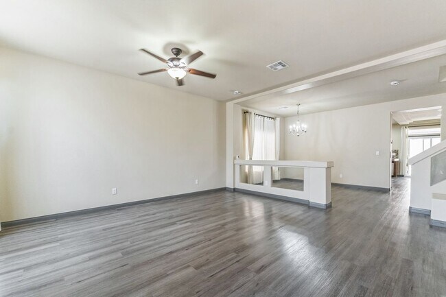 Foto del edificio - 6360 Stag Hollow Ct
