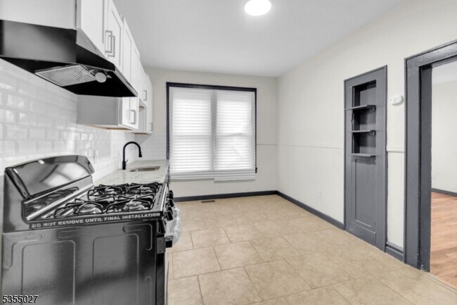 Foto del edificio - 669 S 17th St