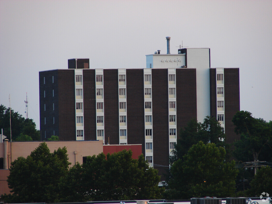 View from the north - Heritage Towers