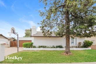 Building Photo - 11631 N 58th Dr