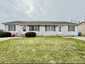 Building Photo - 198 Daisy St