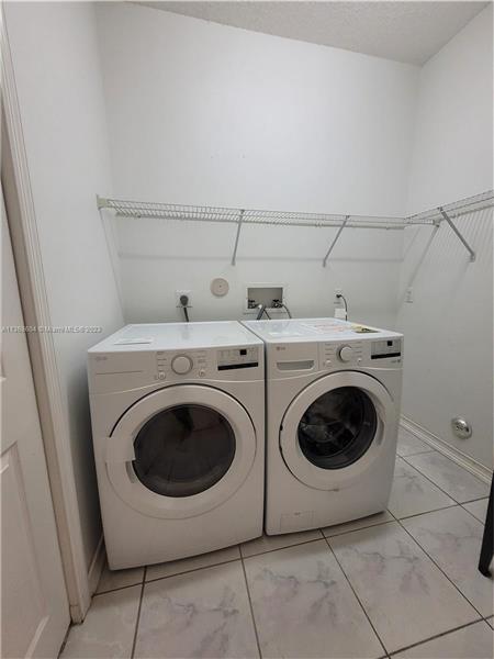 Foto del edificio - 1320 NW 185th Ave