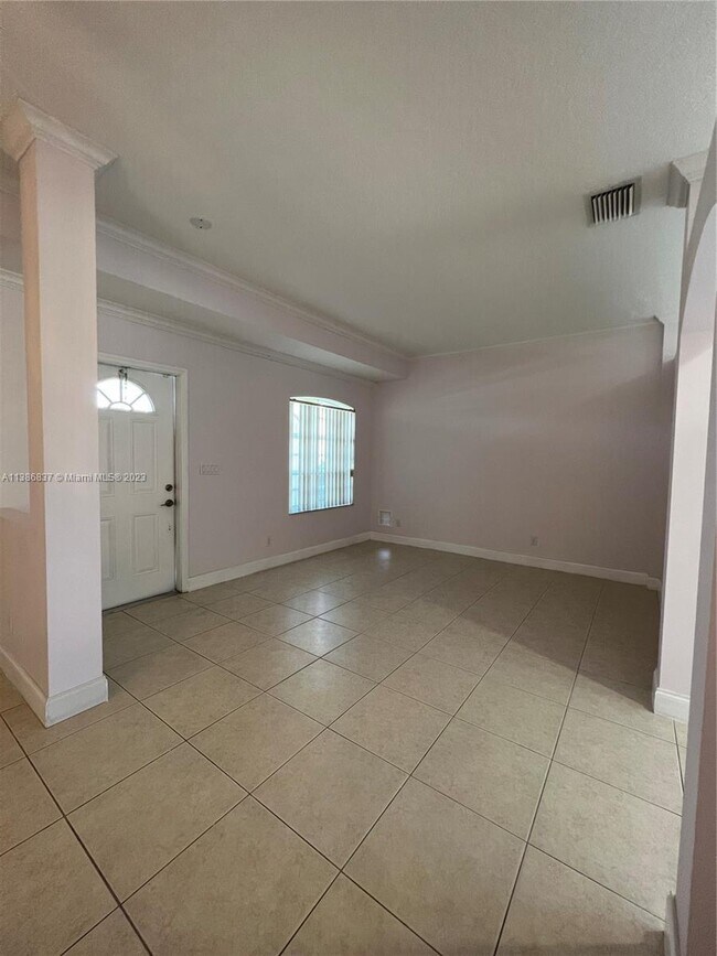 Foto del edificio - 901 S 12th St