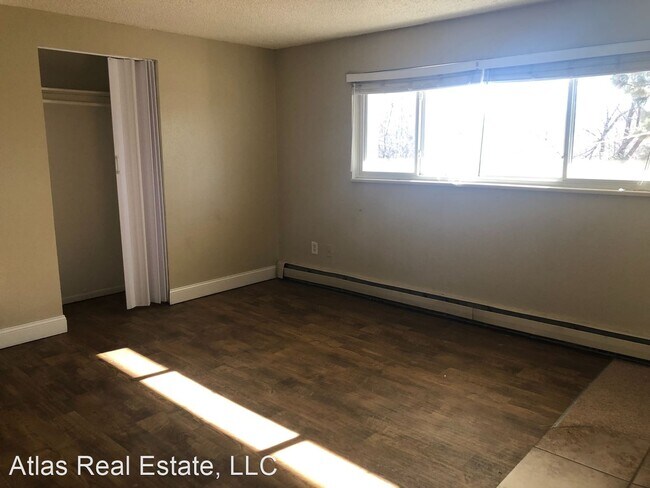 Foto del edificio - 7135 Alegre Cir