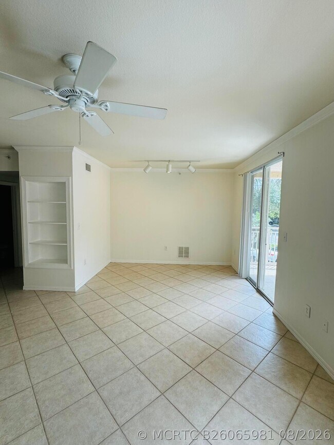 Building Photo - 6394 Emerald Dunes Dr