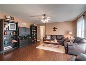 Foto del edificio - 9920 Laurel Cherry Dr