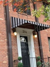 Building Photo - 314 3rd St NE