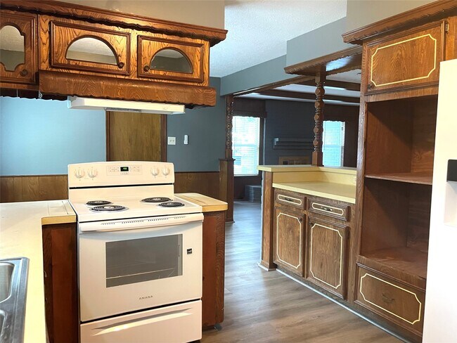 Foto del edificio - 9626 Hearthwood Dr
