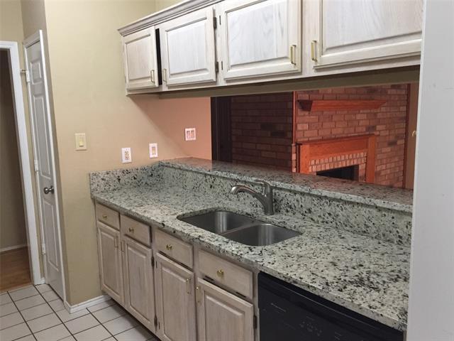 Building Photo - 2709 Garden Springs Dr