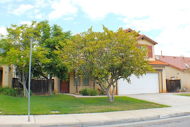 Foto del edificio - Moreno Valley Ranch, Spacious 4 Bedroom