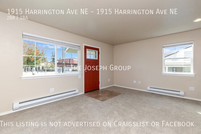 Building Photo - Wonderfully located 2 bed/1 bath in Renton!