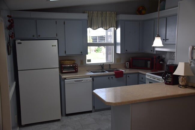 Building Photo - 2 Tafel Ct