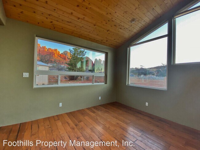 Building Photo - 3 br, 2 bath House - 30 Leisure Court