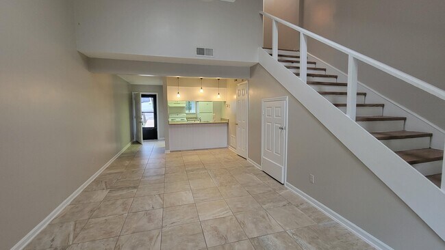 Foto del edificio - 70 Camp Creek Rd N