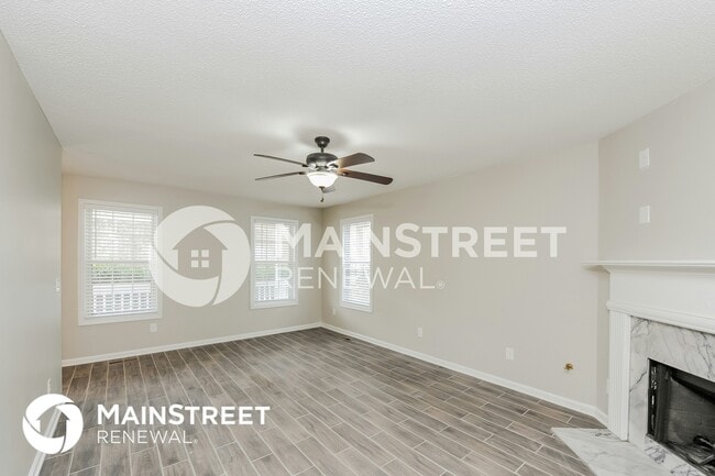 Foto del edificio - 112 Hillcrest Ct