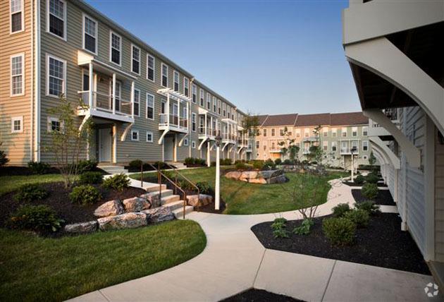 Vista desde el balcón - Florin Hill Apartment Homes