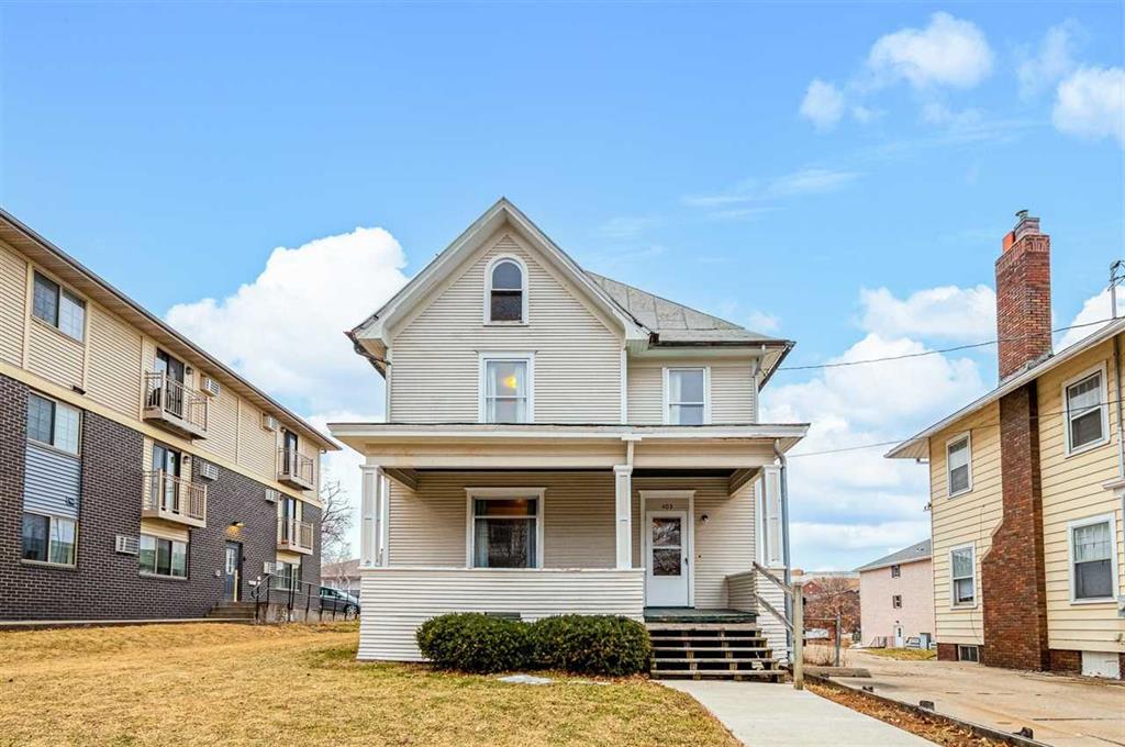 403 S Johnson St, Iowa City, IA 52240 House for Rent in Iowa City, IA