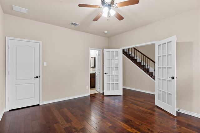 Foto del edificio - 5678 Grosseto Dr