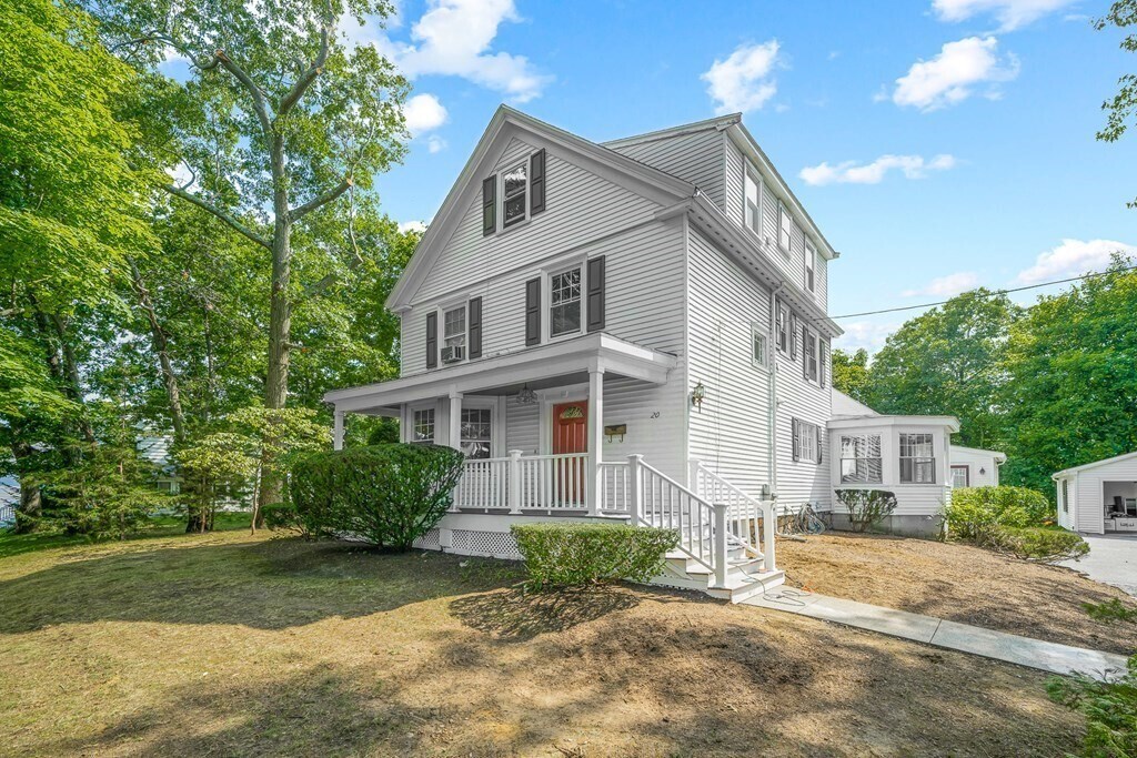 20 Donizetti St, Wellesley, MA 02482 Townhome Rentals in Wellesley MA