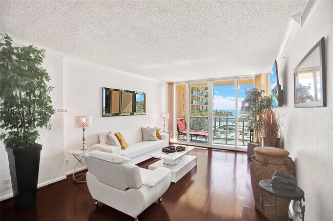 Foto del edificio - 2501 S Ocean Dr