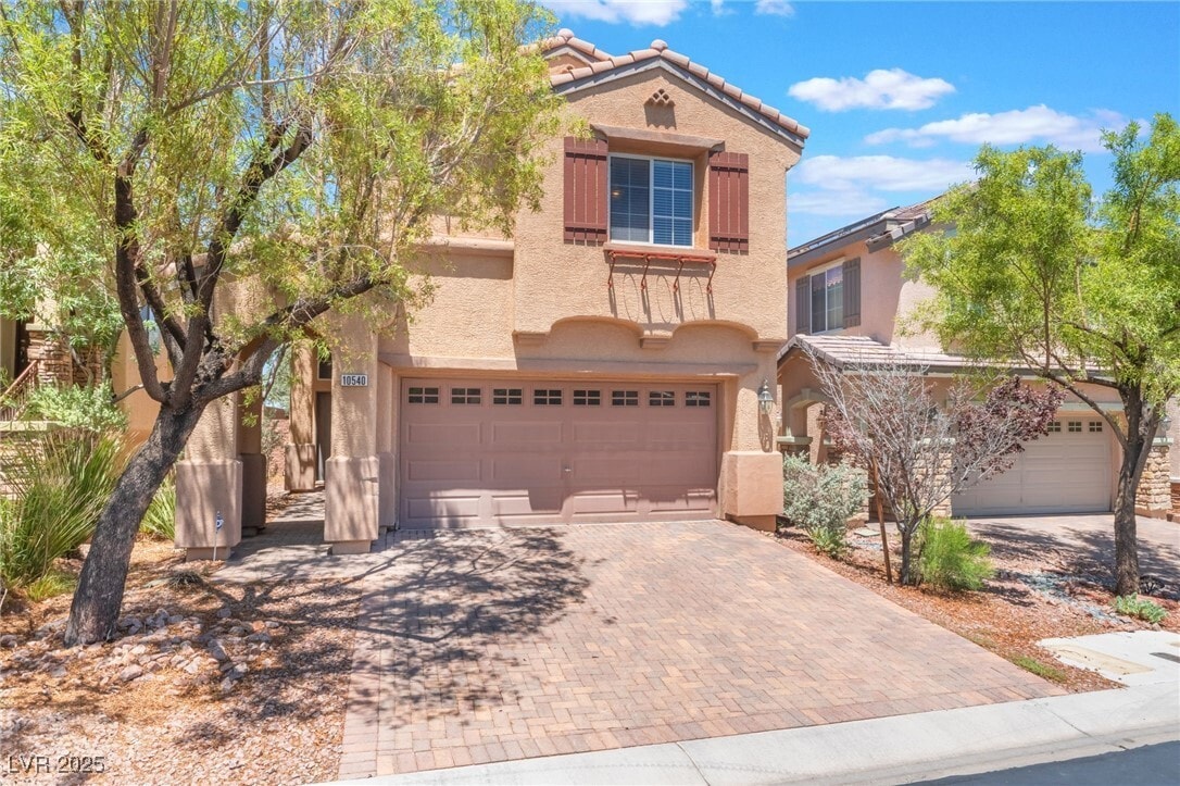 Foto principal - 10540 Nantucket Ridge Ave