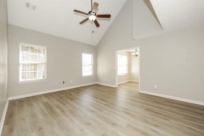 Building Photo - 1925 Port James Cir