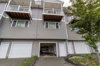 Building Photo - 330 Crystal Ave