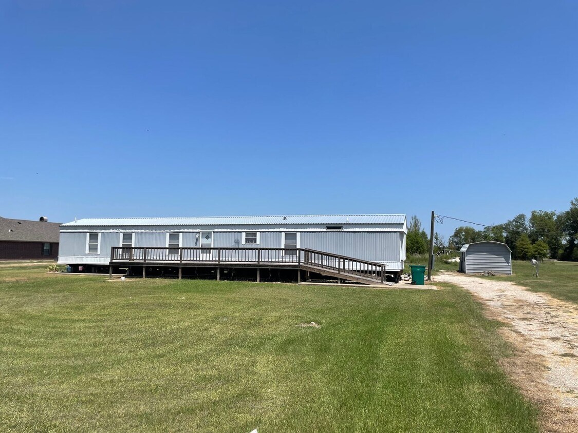 6796 Cheval Dr, Iowa, LA 70647 House Rental in Iowa, LA