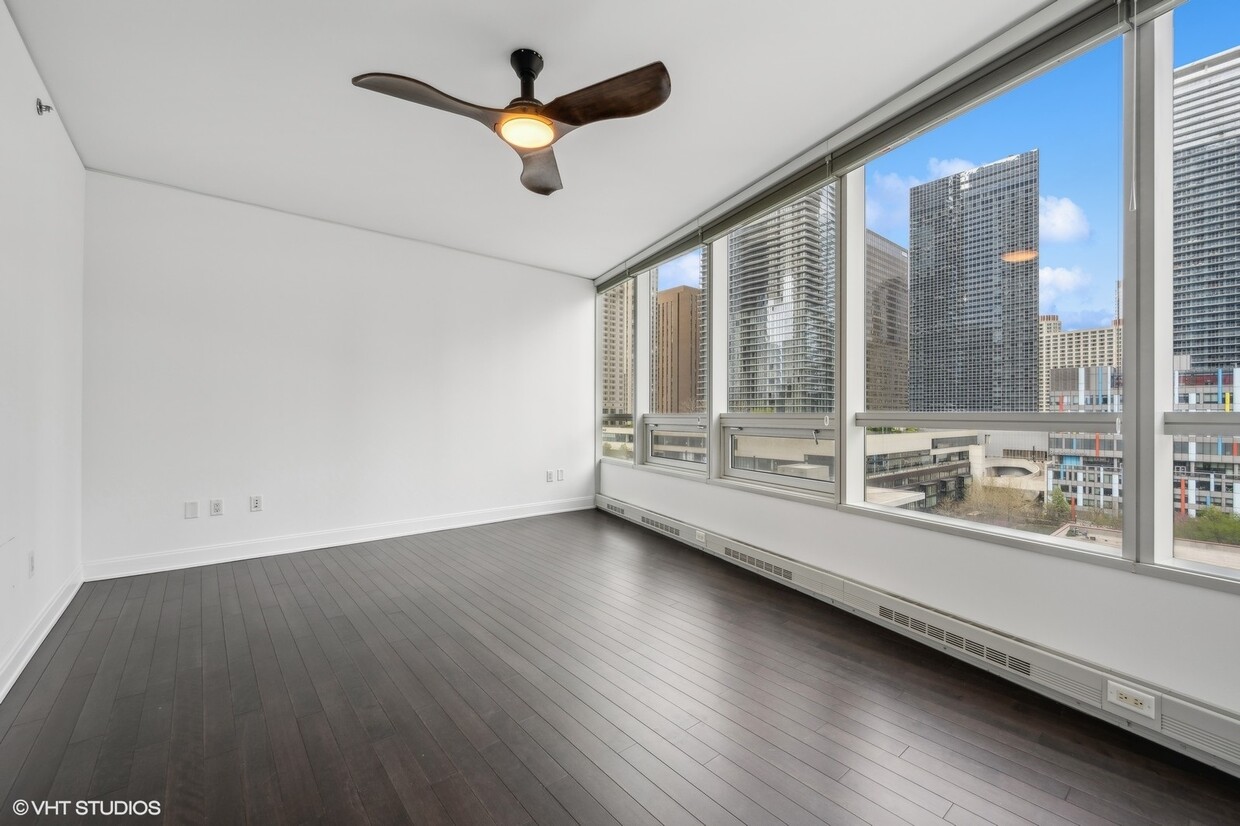 Foto principal - 340 E Randolph St