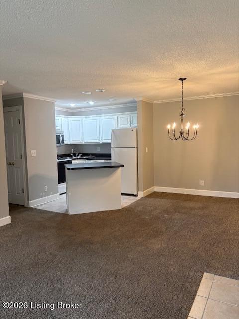 Foto del edificio - 8009 Montero Dr